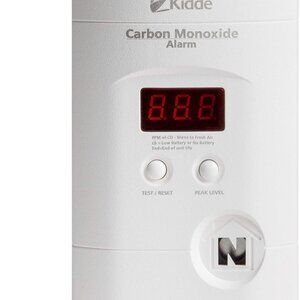 Carbon Monoxide Detector, Plug In Wall with 9-Volt Battery Backup, Digital LED D